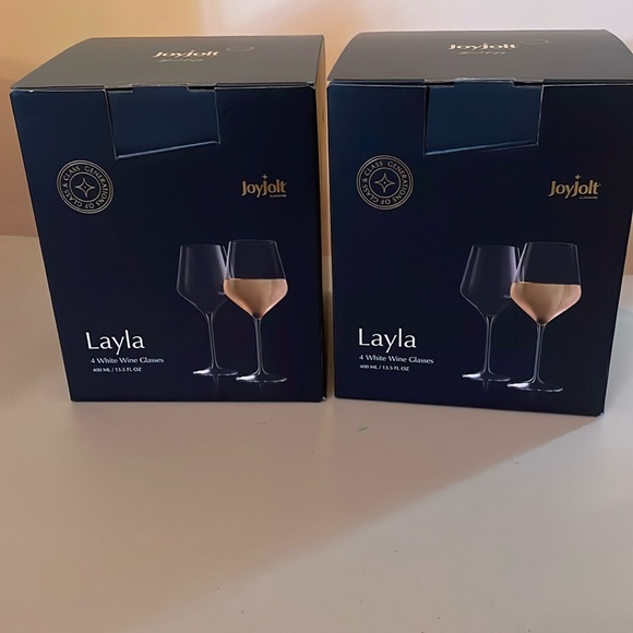 Set of 2 (8 total) Layla white wine glasses. 4 to a set, 2 boxes total. - Picture 3 of 6